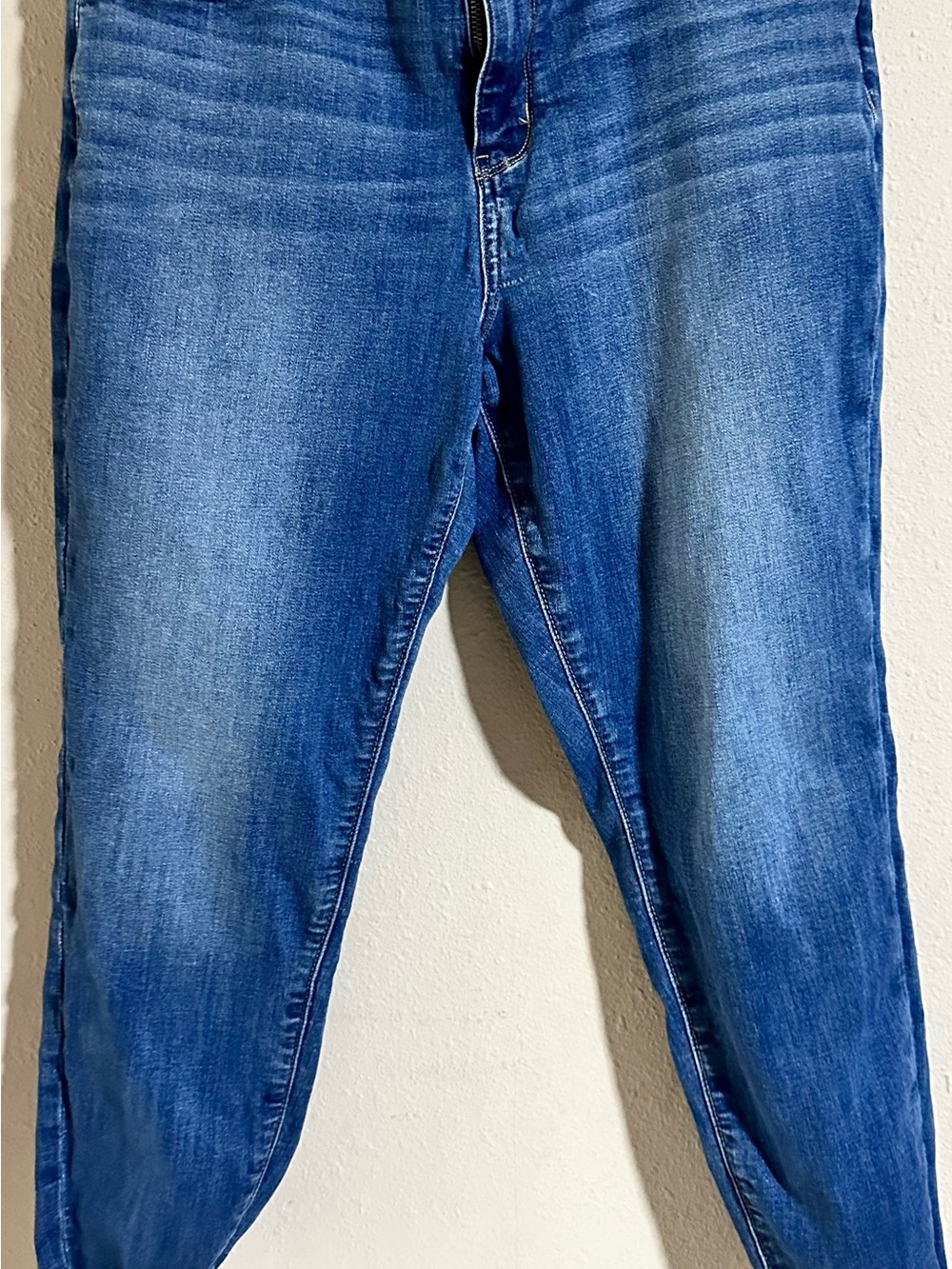 American Eagle Outfitters Dark Blue High-Rise Jegging Crop Curvy